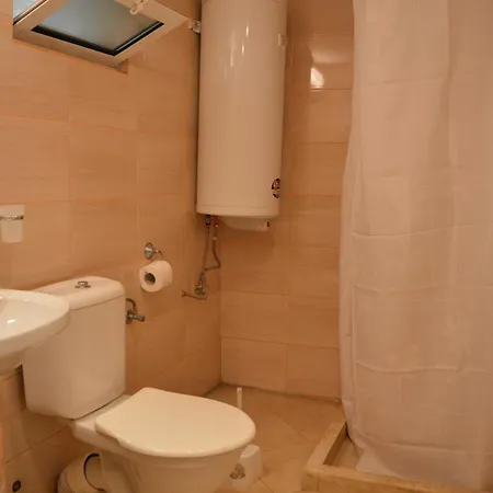 Aldeamento Turístico Ropotamo 3*